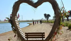 love lake natural and outdoor spots to visit in Dubai